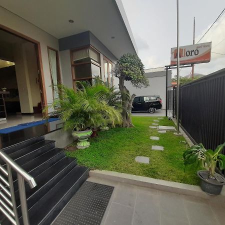 Alloro Guesthouse Pacitan Εξωτερικό φωτογραφία