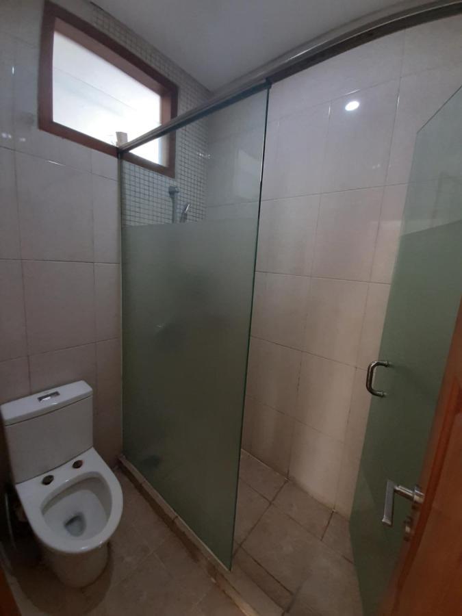 Alloro Guesthouse Pacitan Εξωτερικό φωτογραφία